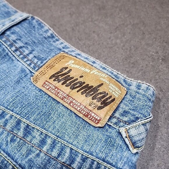 Union Bay Jean Skirt Womens 5 Pencil Light Distressed Wash Denim Blue UnionBay - Picture 4 of 7